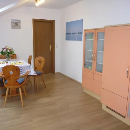 Appartement Ruhige Fewo In Lindau